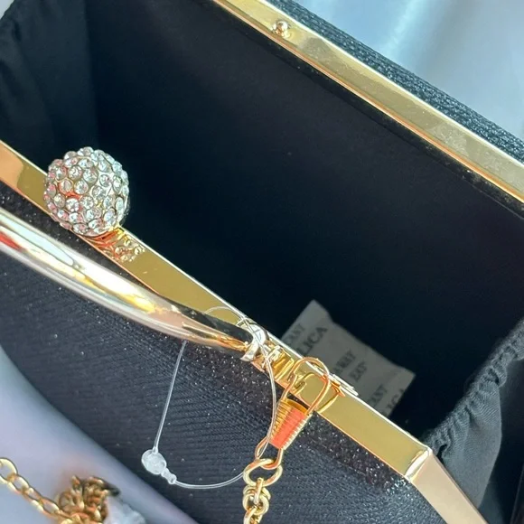 NWT ALESSIA Black Glitter Crossbody Evening Bag/Clutch with Kiss Lock. - Picture 3 of 6